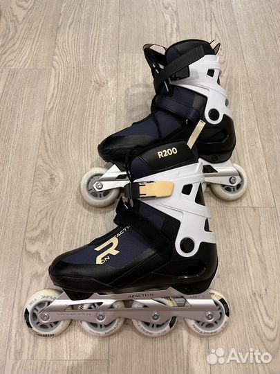Роликовые коньки Reaction R200, размер 40