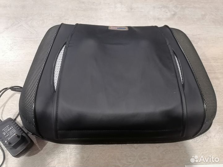 Массажная подушка