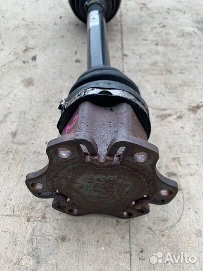 Привод передний правый Audi А6 C6 3.2 AUK