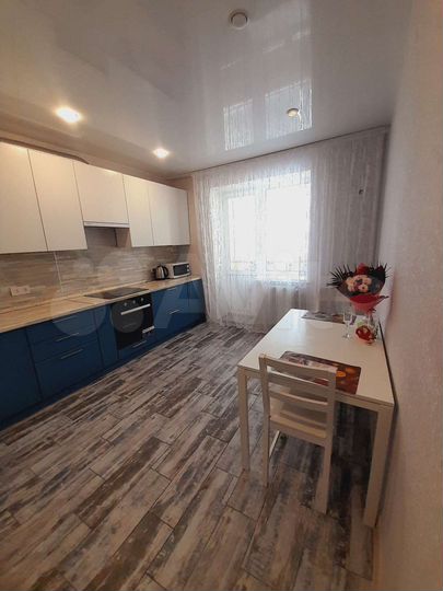 1-к. квартира, 52 м², 8/25 эт.