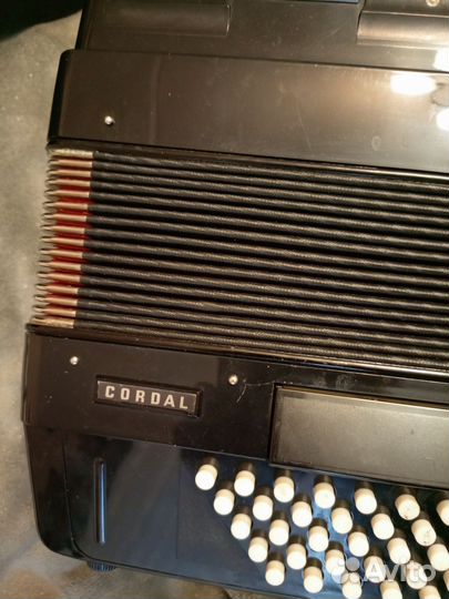 Аккордеон weltmeister cordal