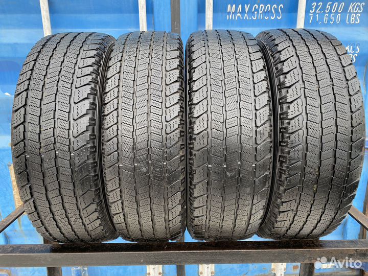 Goodyear Wrangler Ultra Grip 215/70 R16 100T