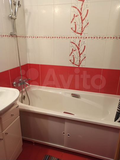 2-к. квартира, 37 м², 2/5 эт.