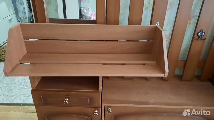 Мебель в прихожую с зеркалом