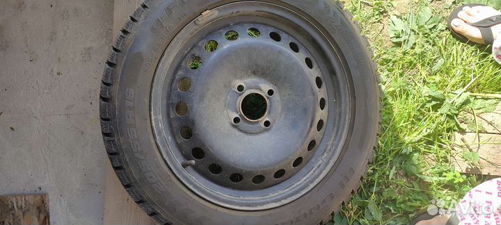 Bfgoodrich G-Force Stud 205/55 R16