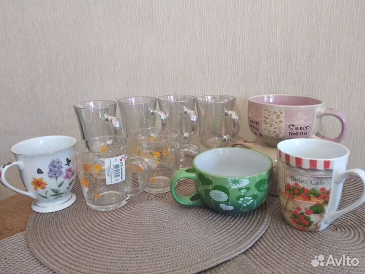 Бокалы, кружки, чайные пары