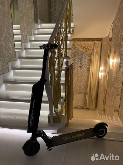 Электросамокат iconbit