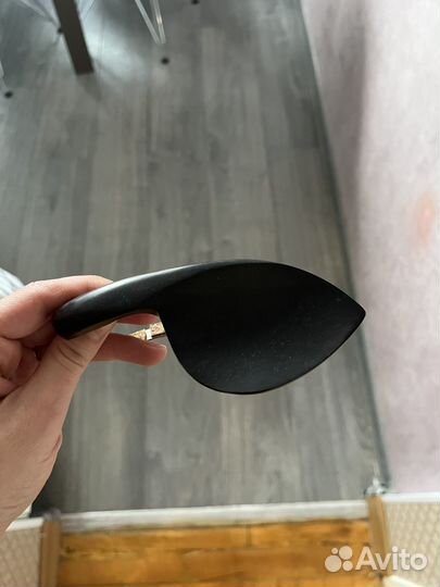 Подбородник для скрипки 4/4