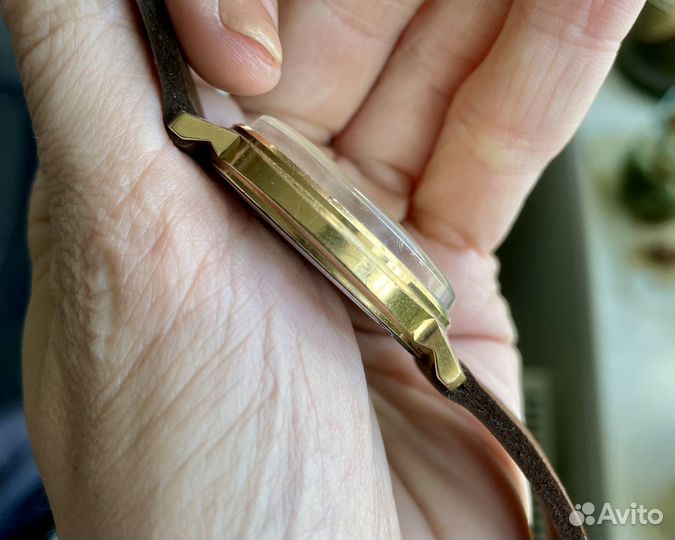 Часы СССР Восток золотой корпус хорошие нечастые