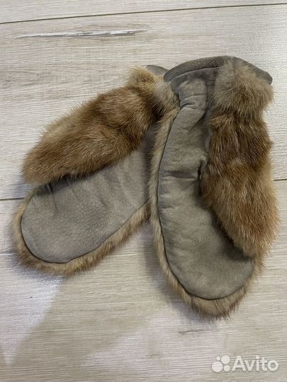 Варежки из норки и замши