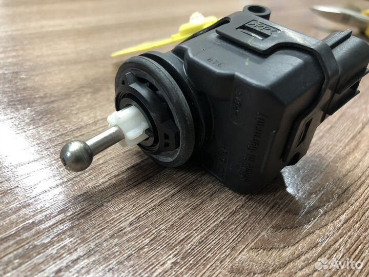 Электрокорректор фары Honda Accord 8 CU 2008-2012