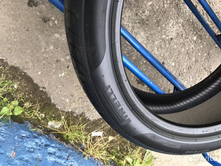 Pirelli P Zero PZ4 265/35 R20