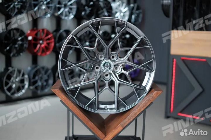 Литой диск sakura wheels R17 5x100