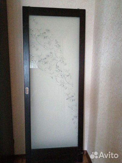 Дверь комнатная откотная массив