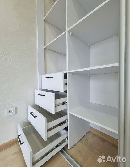 Шкаф-купе «Эмаль»