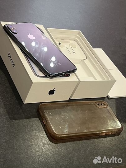 iPhone X, 64 ГБ