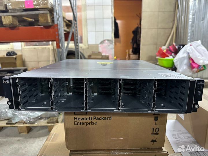 HPE AJ941A StorageWorks D2700