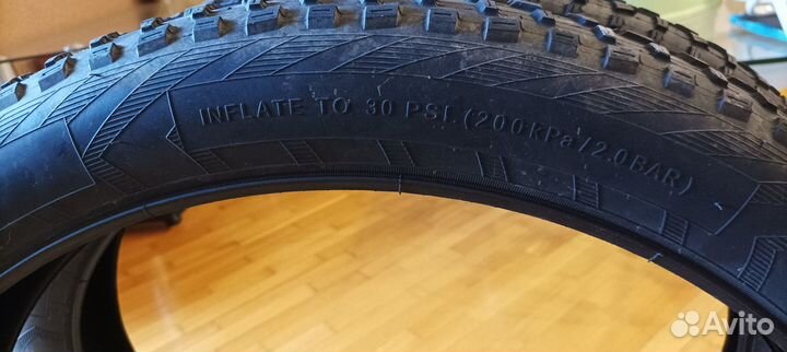 Покрышки для велосипеда 26х4.0 CST