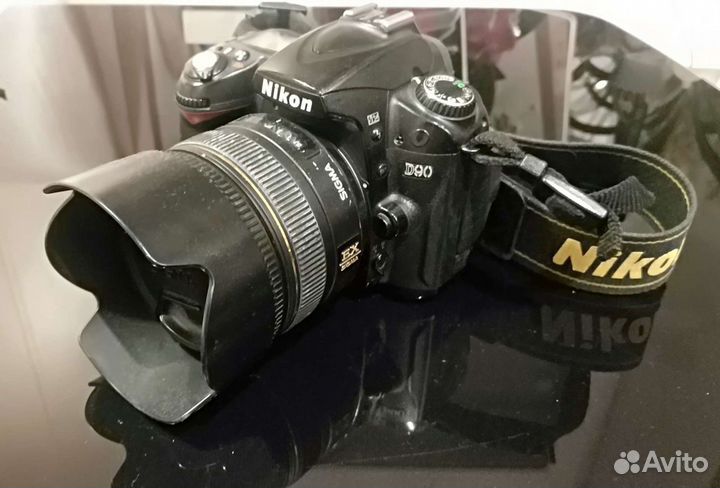 Nikon D90 + 4 объектива + прочее