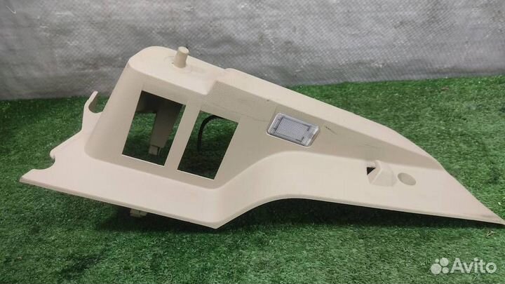 Обшивка багажника правая Ford Fiesta (CB1) 2009