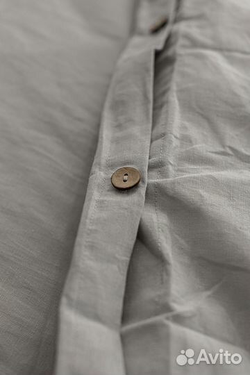 Однотонное постельное белье из льна серое