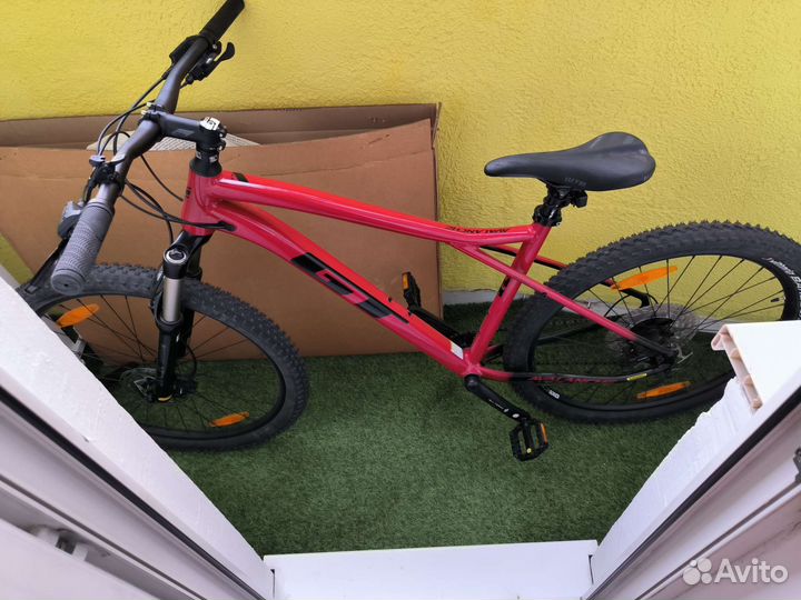 Велосипед GT 27.5 avalanche elite