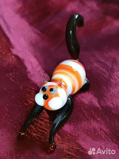 Фигурки статуэтки