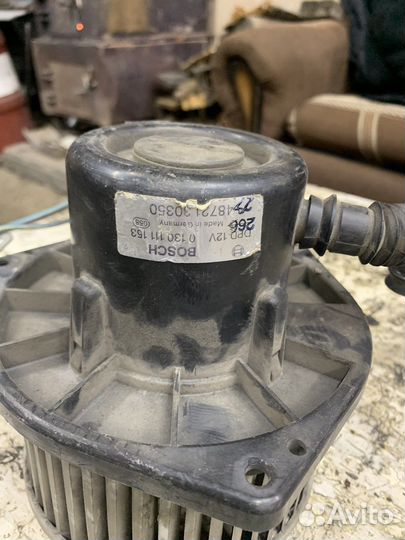 Моторчик печки Nissan Primera P10, P11