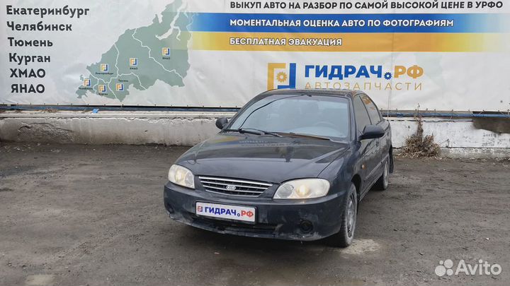 Кулак поворотный задний правый Kia Spectra (SD) 0K2A126110D