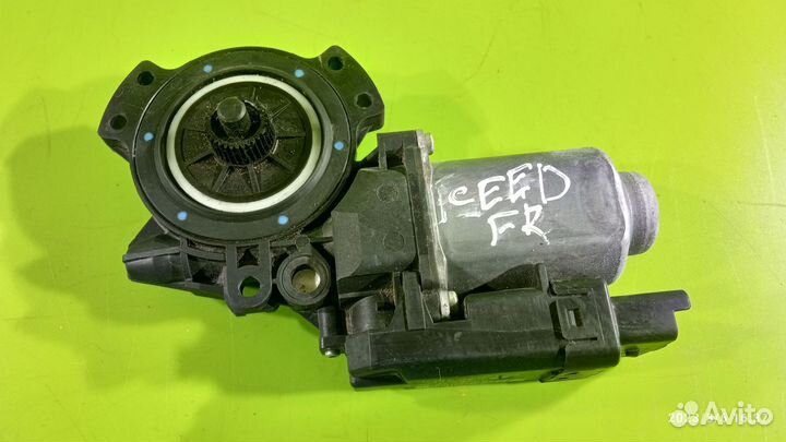 Моторчик эсп переднего правого для Kia Ceed