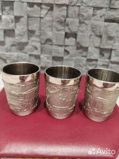 Набор стопок