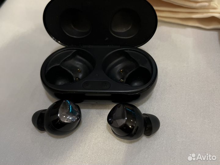 Samsung galaxy buds plus