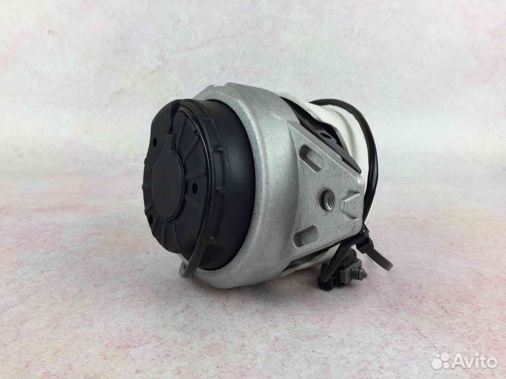 Опора двигателя Mercedes GLE C292