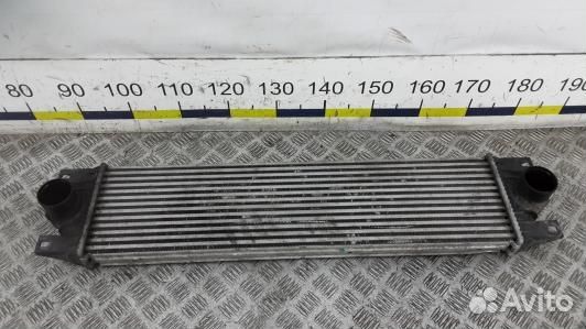 Радиатор интеркуллера renault master 2 (2NI13KC01)