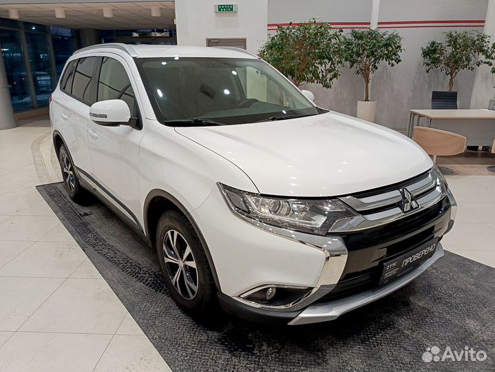 Mitsubishi Outlander 2.4 CVT, 2018, 73 135 км