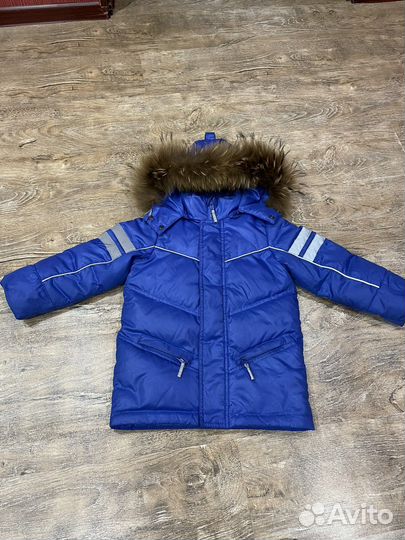 Куртка на 4-5 лет