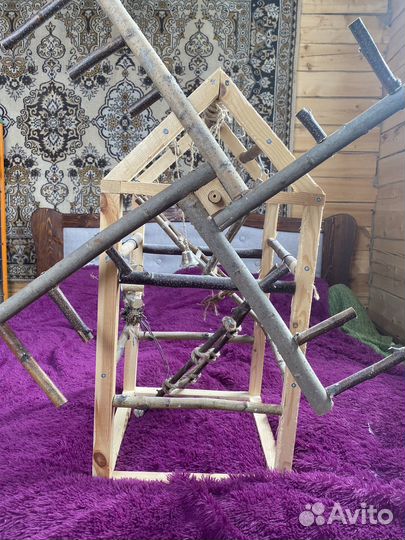 Стенд для птиц, игрушки для птиц