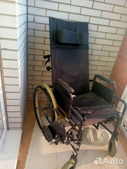 Инвалидная коляска