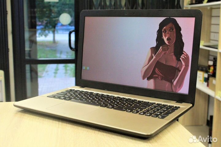 4-х ядерный ноутбук Asus для работы \ учебы