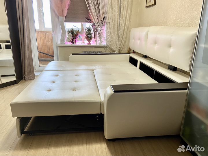 Диван угловой раскладной бу