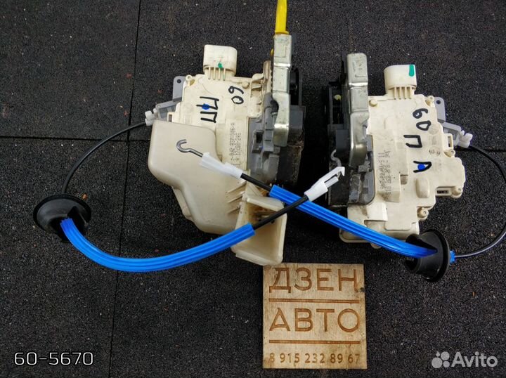 Замок двери передней Audi A4 3.2 cala