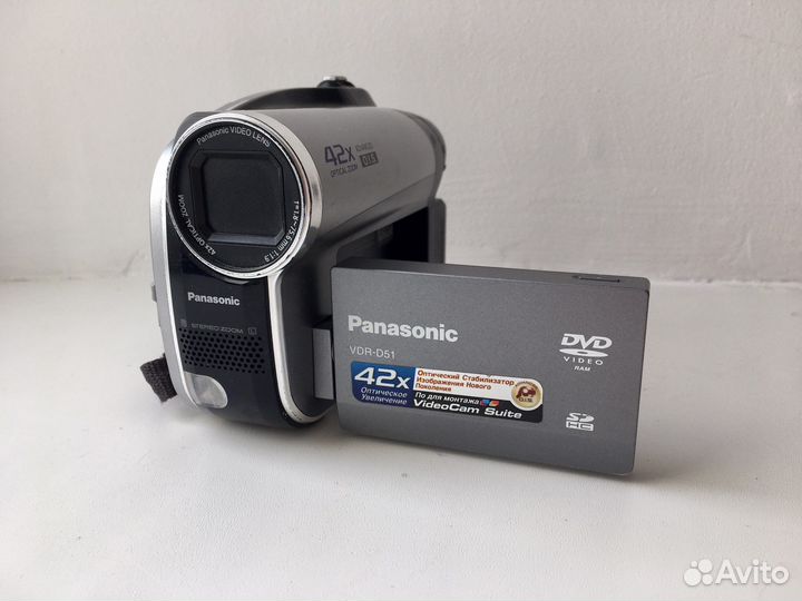 Видеокамера Panasonic VDR-D51