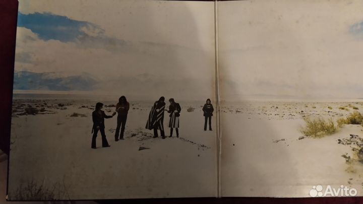 LP Wings - Venus And Mars 1975