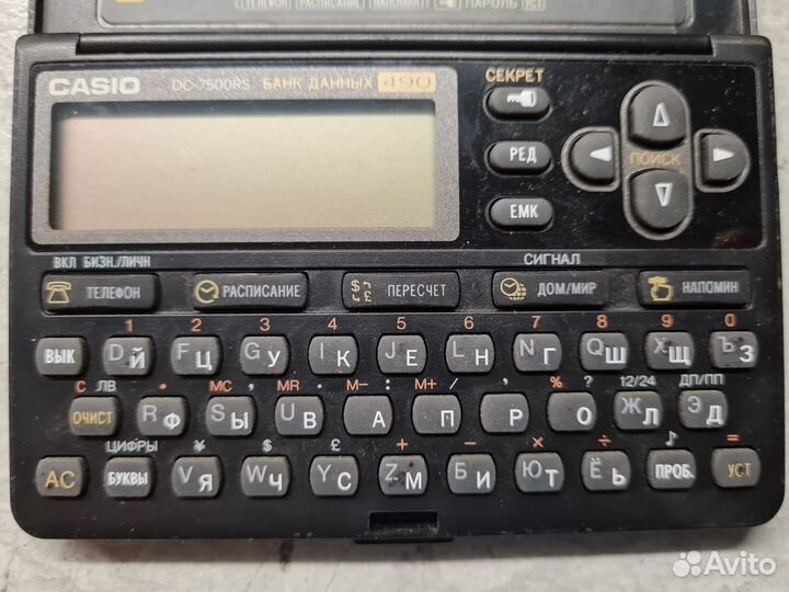 Электронная записная книжка. Банк данных Casio