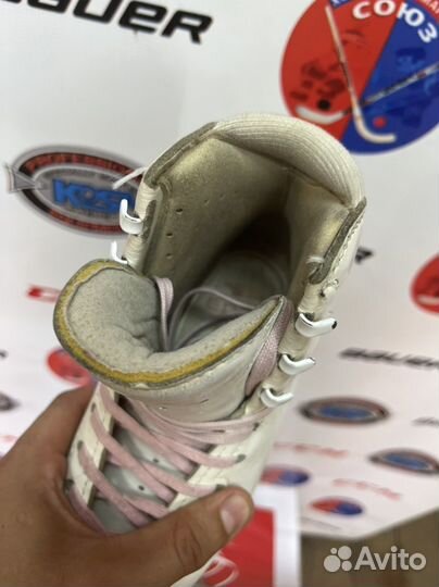 Фигурные коньки edea