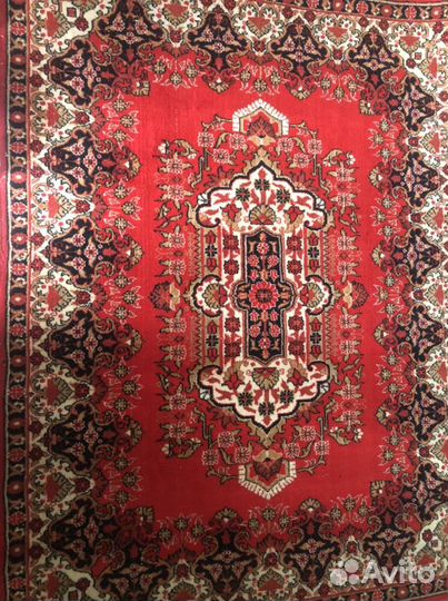 Ковер шерстяной новый