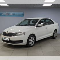 Skoda Rapid 1.6 AT, 2018, 75 845 км, с пробегом, цена 1 359 000 руб.