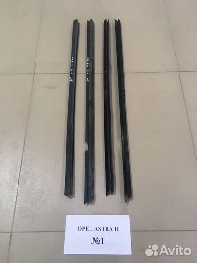 Молдинги и накладки Opel Astra H (Хетчбек)