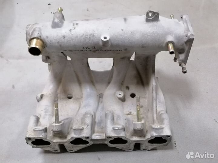 Коллектор впускной Nissan Almera Classic B10 2010