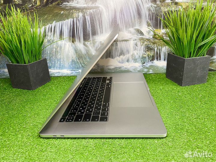 MacBook Pro 16 2021 i9 16Gb 1000Gb Идеал
